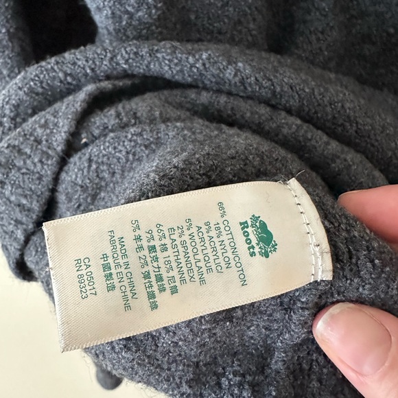 Roots Sweater - Picture 2 of 4